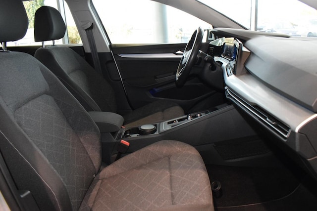 Volkswagen Golf 2.0 TDI DSG Life Variant