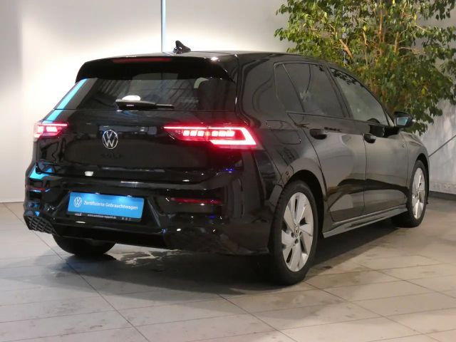 Volkswagen Golf 1.5 eTSI DSG R-Line