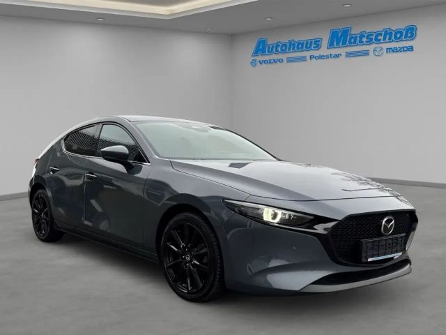 Mazda 3 Exclusive-line SkyActiv