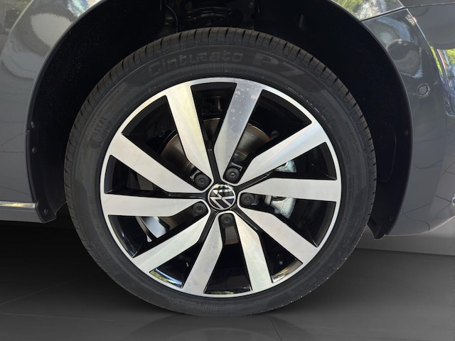 Volkswagen Touran 2.0 TDI DSG Highline