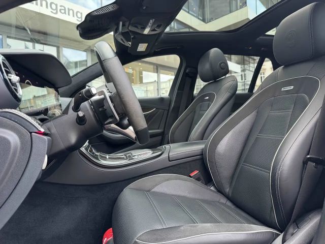 Mercedes-Benz E 63 AMG 4MATIC AMG Line