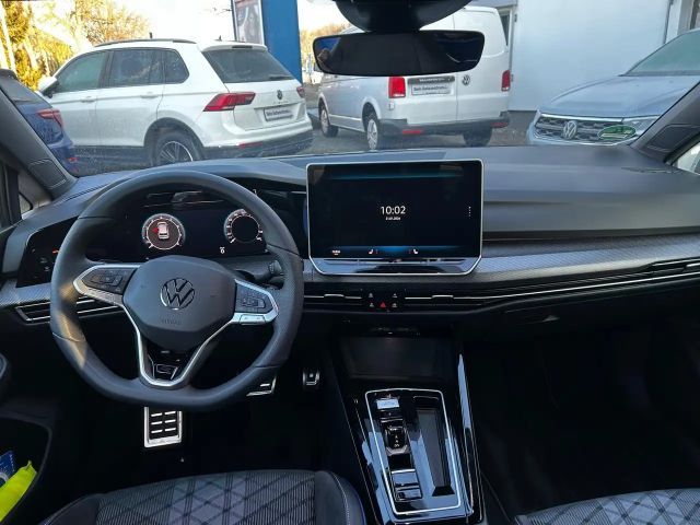 Volkswagen Golf 1.5 TSI DSG R-Line