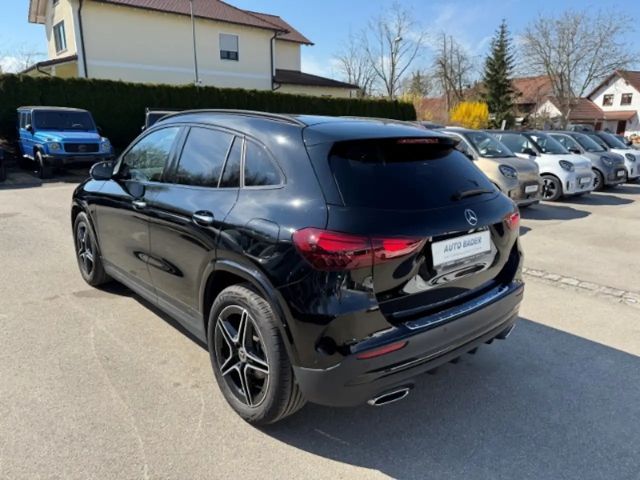 Mercedes-Benz GLA 180 AMG Line