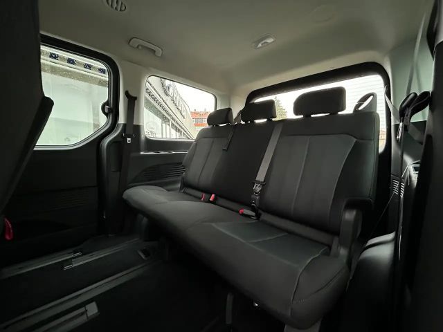 Hyundai Staria Trend