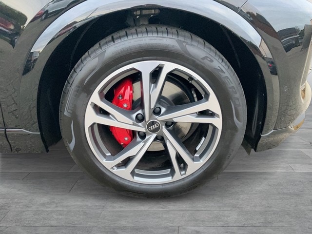 Audi Q6 e-tron SUV e-tron Audi Q6 SUV e-tron