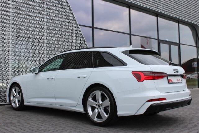 Audi S6 Avant Quattro