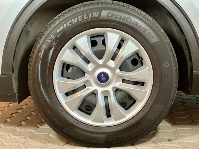 Ford Kuga Cool & Connect