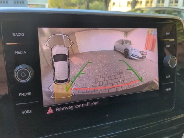 Volkswagen T-Roc DSG R-Line