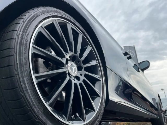 Mercedes-Benz C 200 AMG Line Coupé