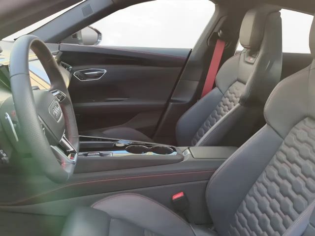 Audi RS e-tron GT Quattro