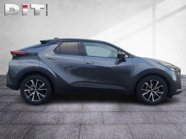 Toyota C-HR Team D Voorwielaandrijving