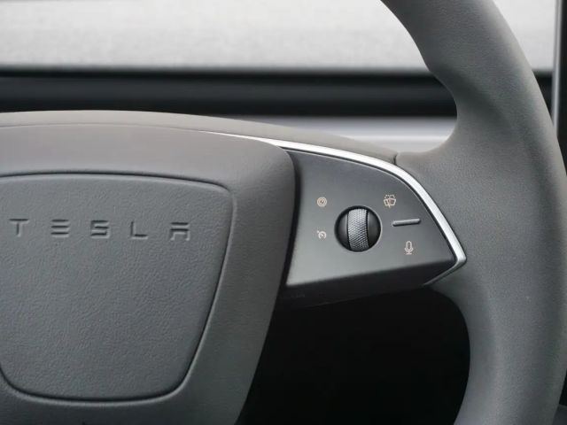 Tesla Model 3 AWD Long Range