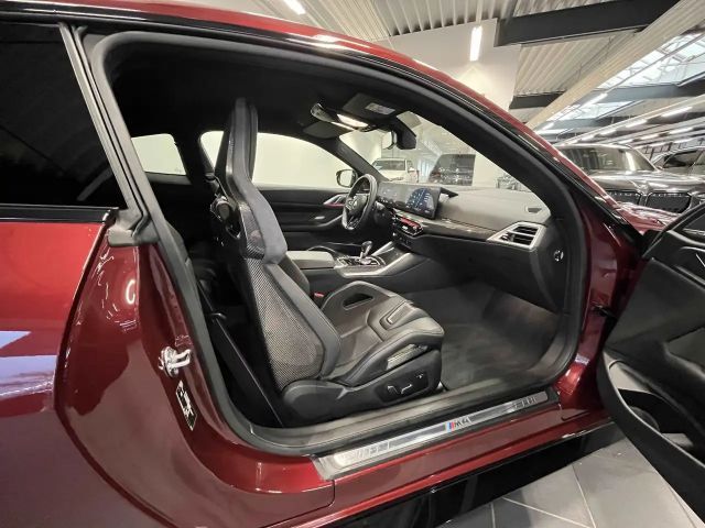 BMW M4 Competition Coupé M-Sport