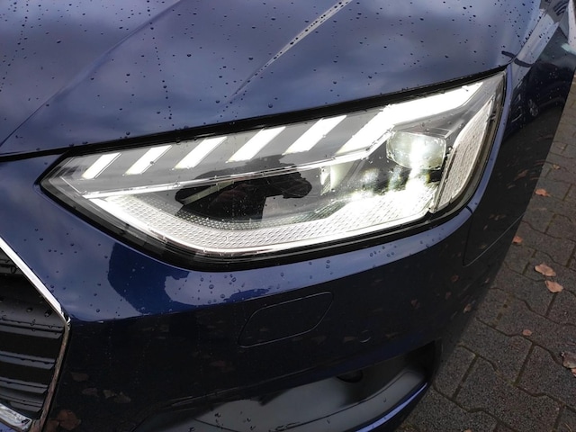 Audi A4 35 TFSI Avant S-Tronic