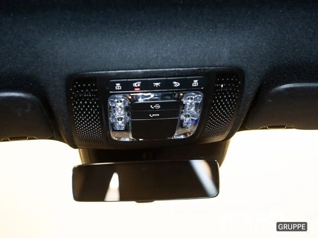 Mercedes-Benz A 180 AMG Line