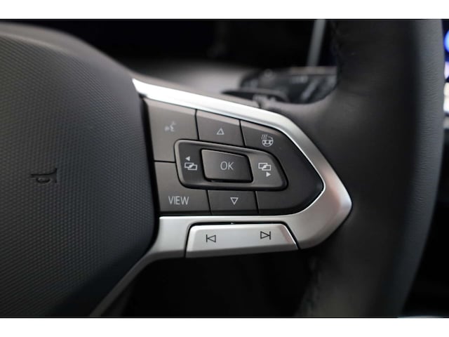 Volkswagen Golf 1.5 eTSI