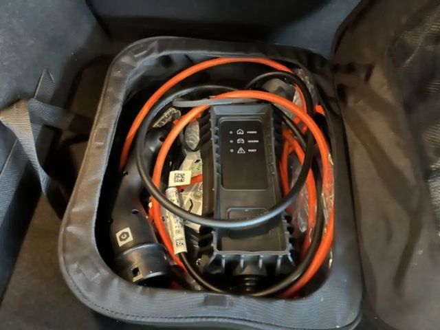 Peugeot E-208 Allure Pack