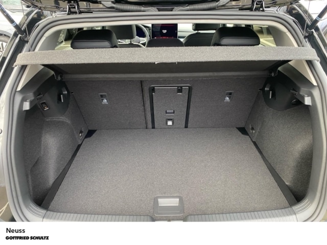 Volkswagen Golf 1.5 eTSI DSG