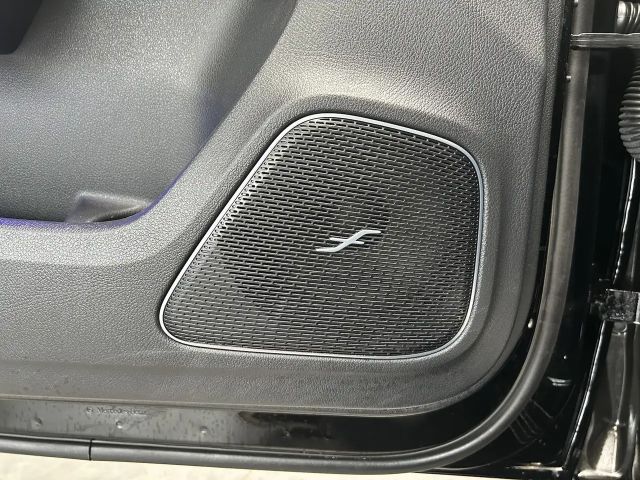 Mercedes-Benz A 250 4MATIC AMG Line Premium