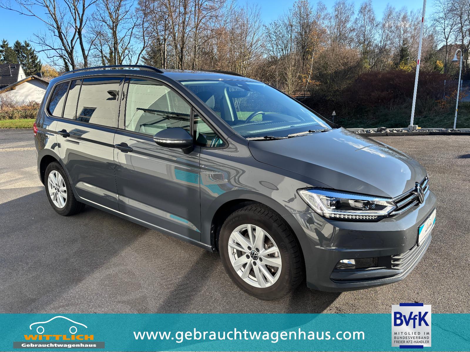 Volkswagen Touran 1.5 TSI DSG
