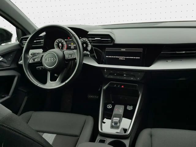 Audi A3 30 TFSI Sedan