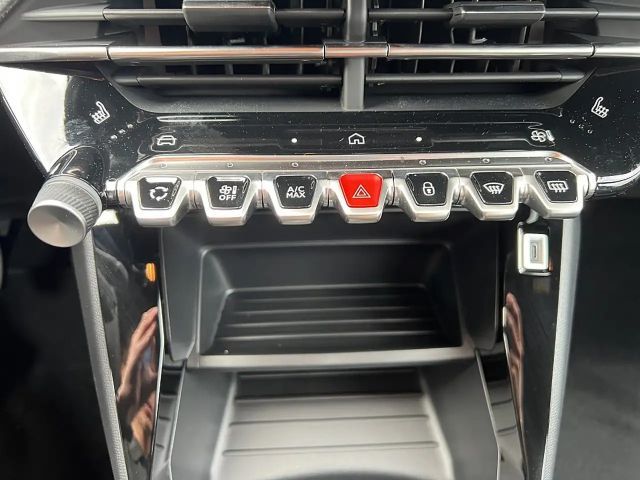 Peugeot 2008 PureTech Style