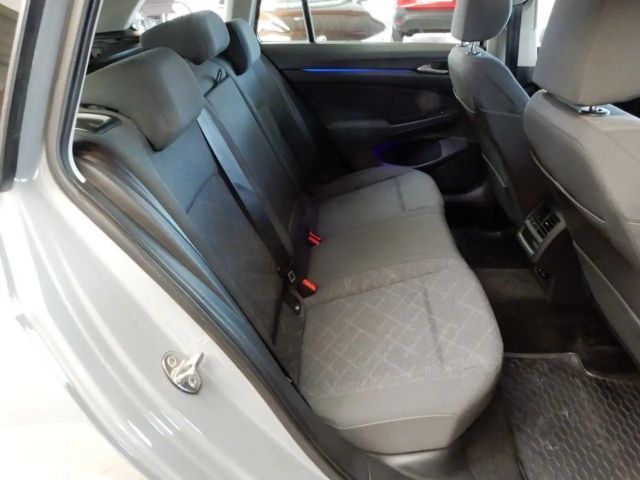 Volkswagen Golf DSG Life Variant