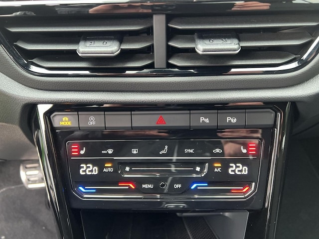 Volkswagen T-Roc 1.5 TSI DSG R-Line