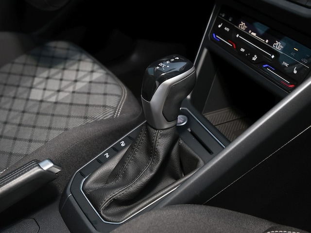 Volkswagen Taigo 1.0 TSI DSG R-Line