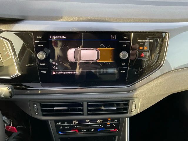 Volkswagen Polo 1.0 TSI DSG Style