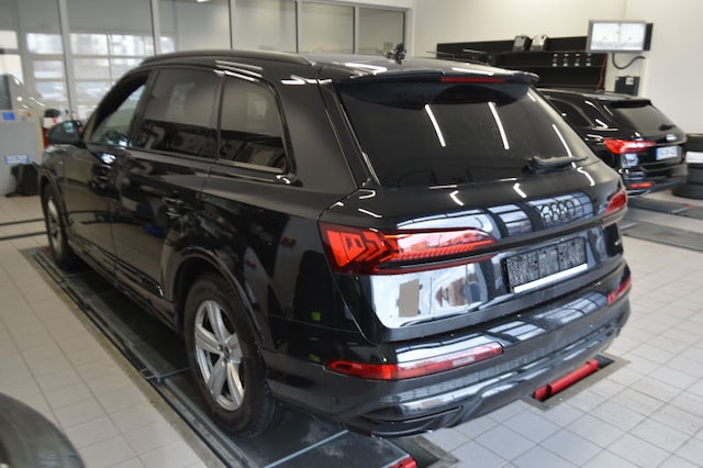 Audi Q7 50 TDI Quattro S-Line