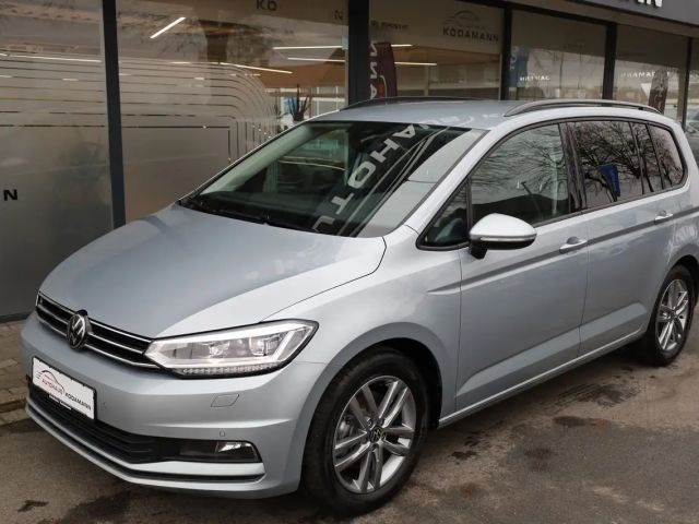Volkswagen Touran 1.5 TSI Comfortline