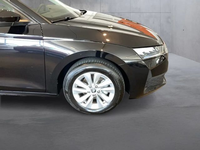 Skoda Octavia Essence TSI