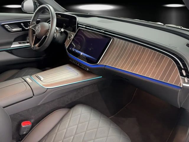 Mercedes-Benz E 300 E300de All-Terrain Prem+ DISTRO Masage AHK Nappa