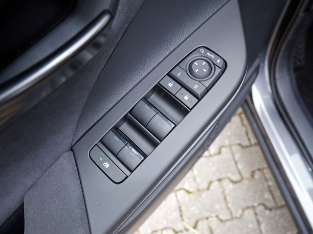 Toyota C-HR 5-deurs Lounge