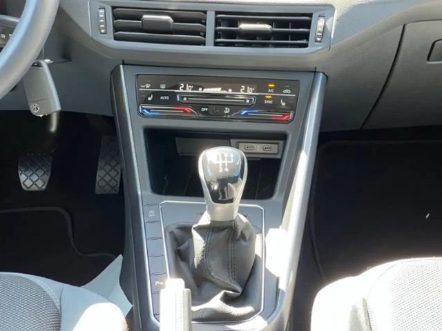 Volkswagen Polo Style