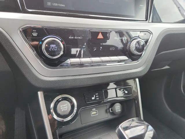 SsangYong Korando 2WD