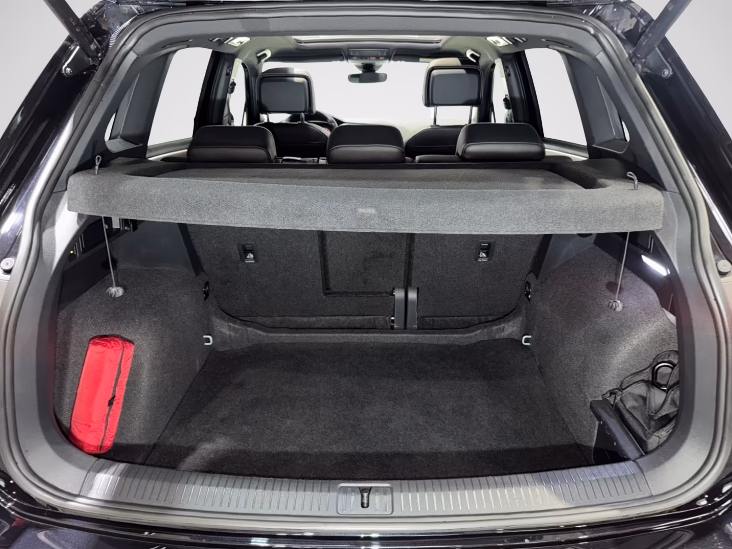 Volkswagen Tiguan 2.0 TSI DSG R-Line