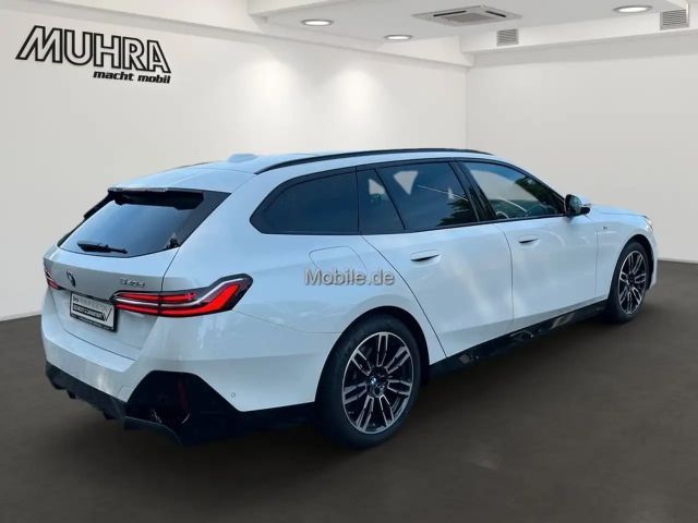 BMW 540 540d M-Sport Touring xDrive