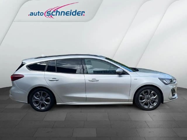 Ford Focus ST Line Wagon