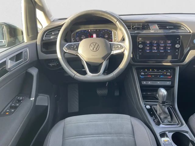 Volkswagen Touran DSG Highline R-Line