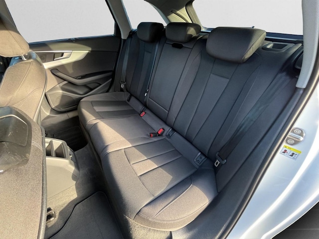 Audi A4 35 TFSI Avant