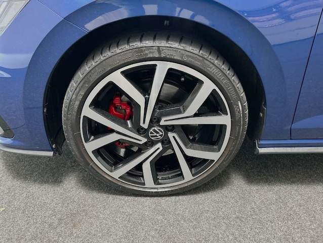 Volkswagen Polo 2.0 TSI DSG