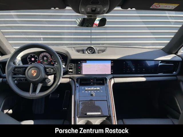 Porsche Panamera 4 E-Hybrid
