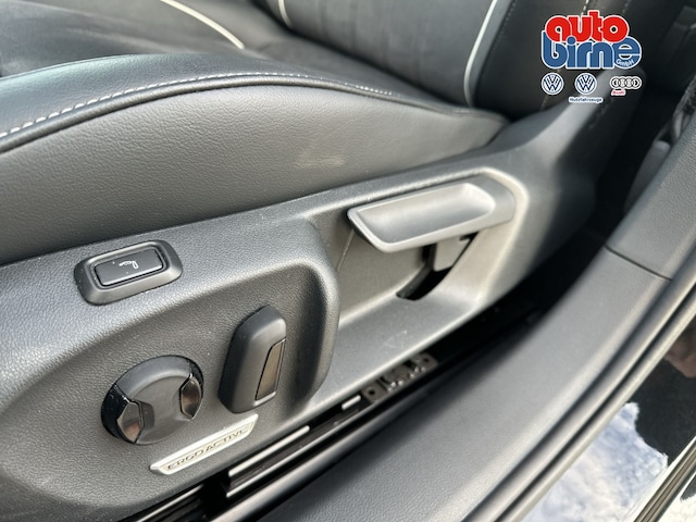 Volkswagen Passat 1.5 eTSI Business