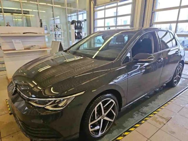 Volkswagen Golf 1.5 eTSI DSG Life