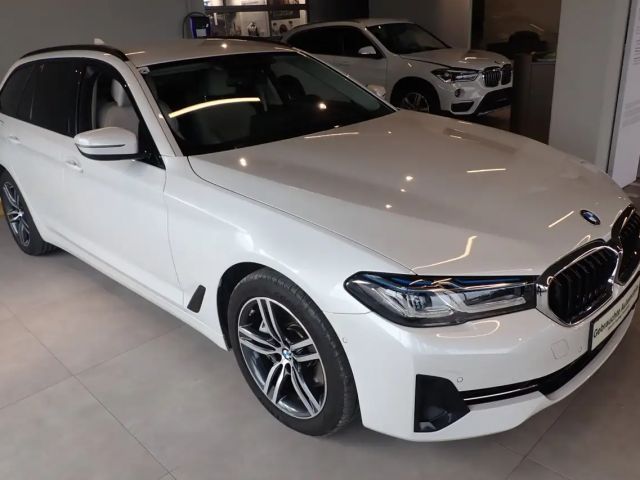 BMW 530 530d Touring xDrive