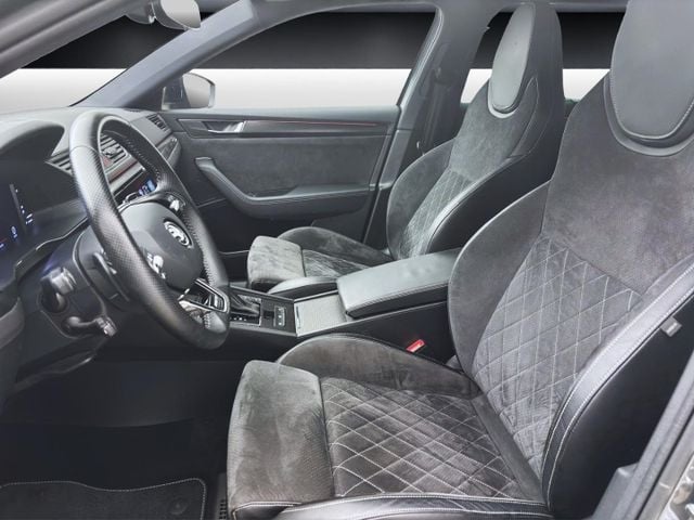 Skoda Superb 2.0 TDI Combi Sportline