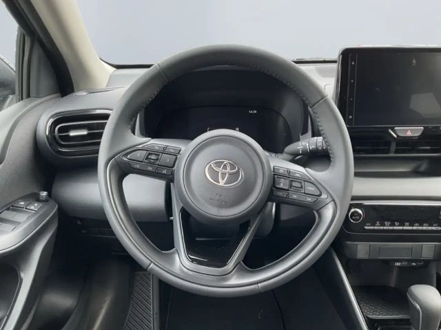 Toyota Yaris Hatchback Hybride VVT-i