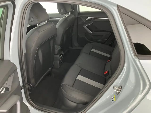 Audi A3 30 TFSI Sedan